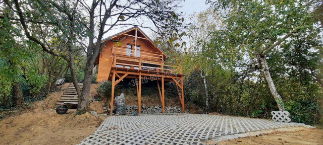 Eladó családi ház, Zebegényben 69.9 M Ft, 2+1 szobás