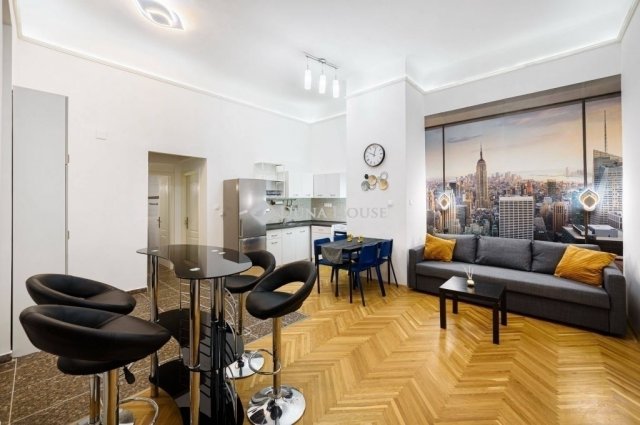 Eladó téglalakás, Budapesten, V. kerületben 75 M Ft, 2 szobás
