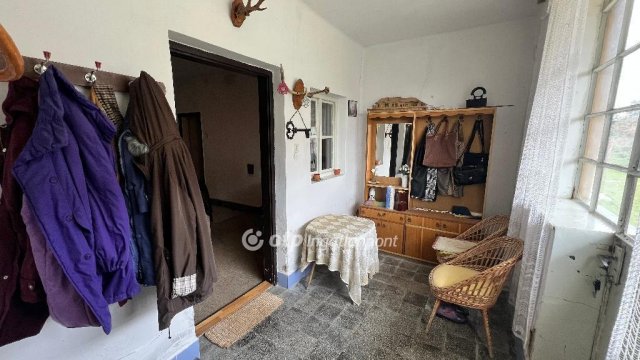 Eladó családi ház, Csóton 12.9 M Ft, 3 szobás