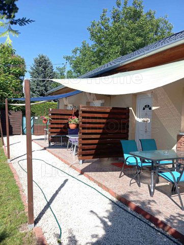 Eladó családi ház, Siófokon 149 M Ft, 6 szobás