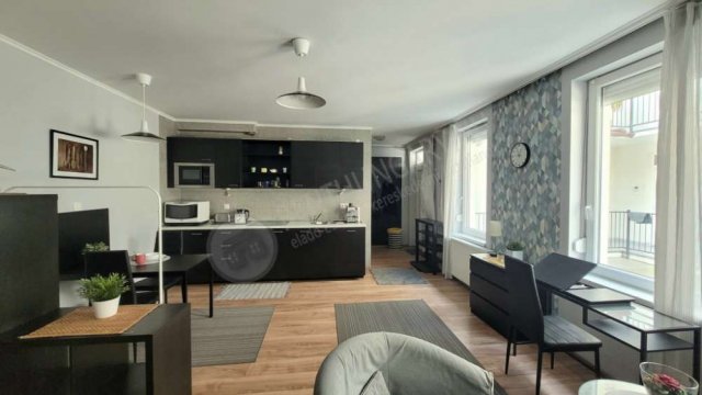 Kiadó téglalakás, albérlet, VI. kerületben, Rózsa utcában