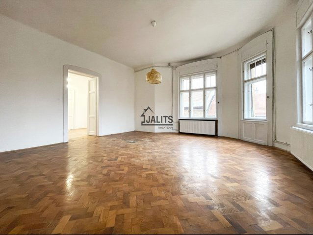 Eladó téglalakás, Budapesten, VII. kerületben 89.9 M Ft