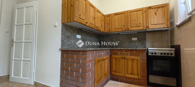 Eladó családi ház, Budapesten, XX. kerületben 44.9 M Ft