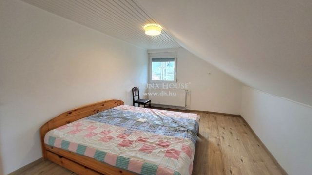 Eladó családi ház, Budapesten, III. kerületben 169 M Ft