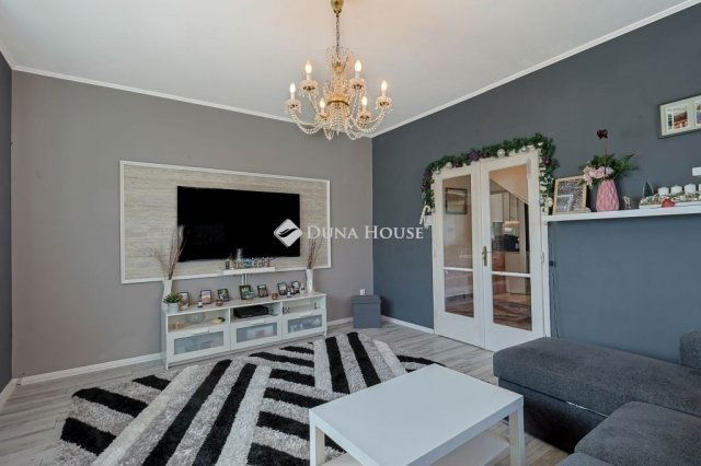 Eladó családi ház, Budapesten, XVI. kerületben 154.99 M Ft