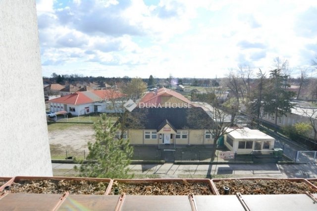 Eladó téglalakás, Kecskeméten 48 M Ft, 2 szobás