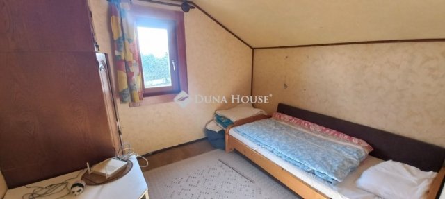 Eladó családi ház, Budaörsön 159.9 M Ft, 6 szobás