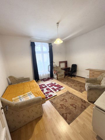 Eladó téglalakás, Budapesten, XIV. kerületben, Várna utcában