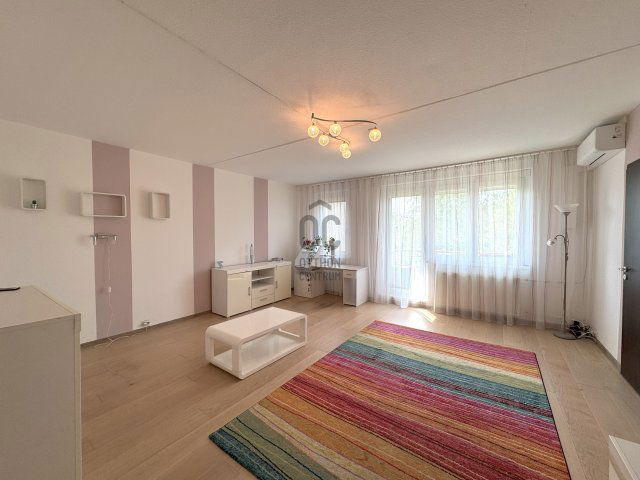 Eladó panellakás, Budapesten, XVI. kerületben 89.9 M Ft, 4 szobás