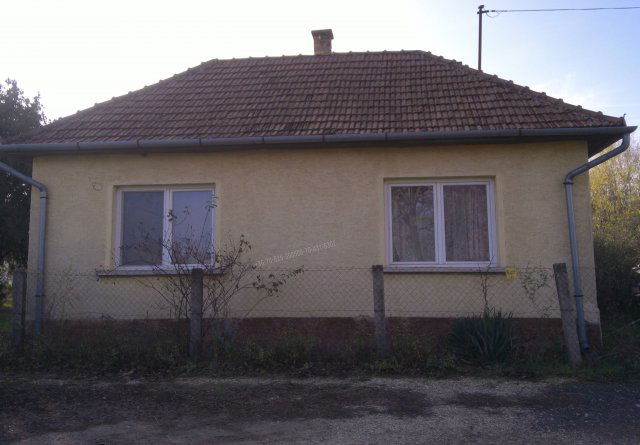 Eladó családi ház, Albertirsán 35 M Ft, 3 szobás