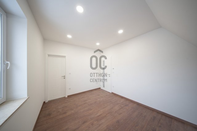 Eladó családi ház, Budapesten, III. kerületben 243 M Ft