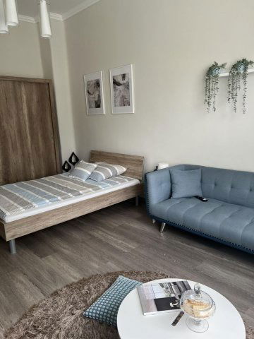 Kiadó téglalakás, albérlet, Debrecenben 220 E Ft / hó, 1 szobás