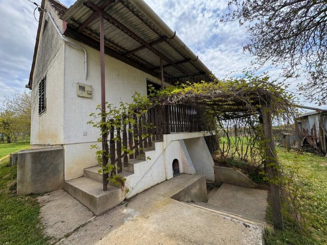 Eladó mezogazdasagi ingatlan, Marcaliban 5.99 M Ft, 1 szobás