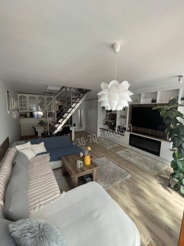 Eladó sorház, Békéscsabán, Pásztor utcában 88.9 M Ft