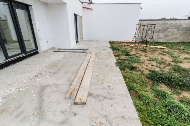 Eladó ikerház, Szombathelyen 159 M Ft, 4 szobás