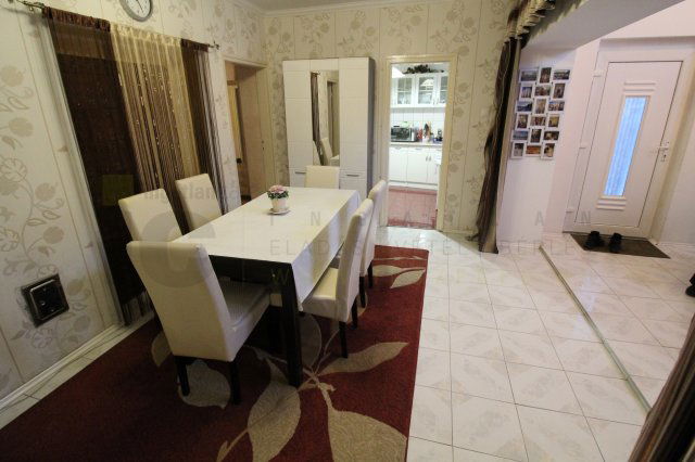 Eladó családi ház, Alsónémediben 95 M Ft, 5 szobás