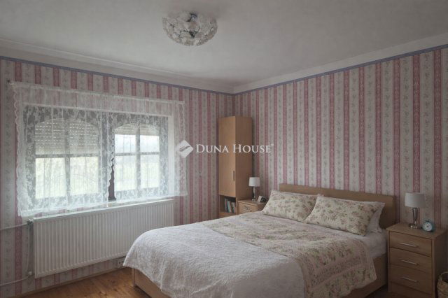 Eladó családi ház, Berekböszörményen 90 M Ft, 3 szobás