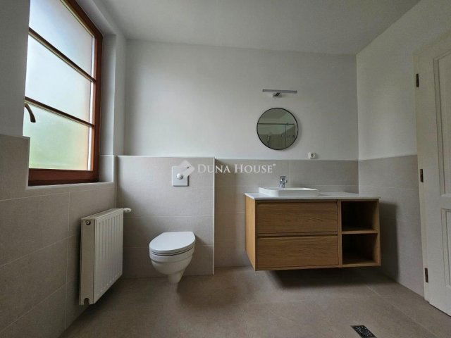 Kiadó téglalakás, albérlet, Budapesten, II. kerületben