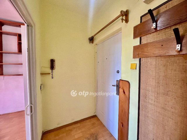 Eladó panellakás, Budapesten, XX. kerületben 53.5 M Ft, 2 szobás