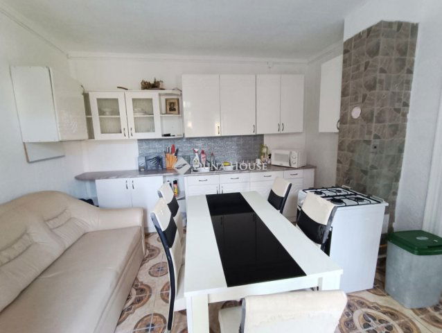 Eladó családi ház, Bonyhádon 14.5 M Ft, 1 szobás