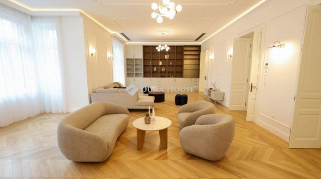 Eladó téglalakás, Budapesten, V. kerületben 849 M Ft, 6 szobás