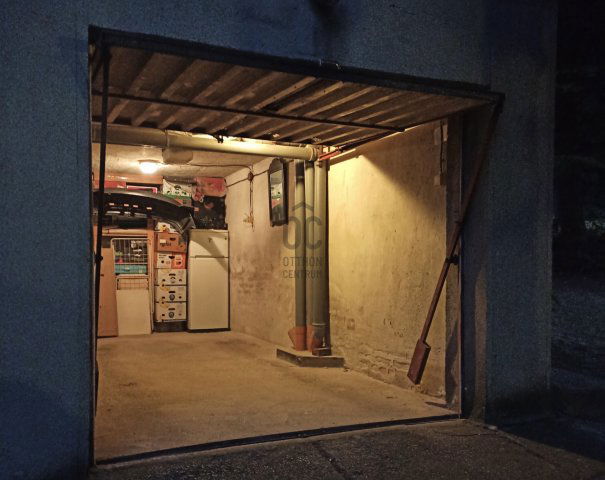 Eladó garázs, Budapesten, XI. kerületben 12.5 M Ft