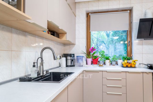 Eladó téglalakás, Nyíregyházán 131 M Ft, 3+1 szobás