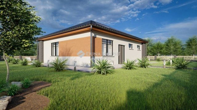 Eladó családi ház, Kecskeméten 67.9 M Ft, 3 szobás