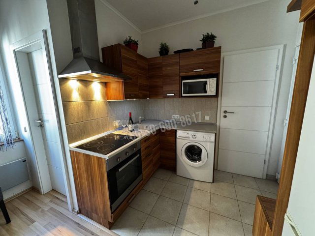 Eladó téglalakás, Budapesten, V. kerületben 69.9 M Ft