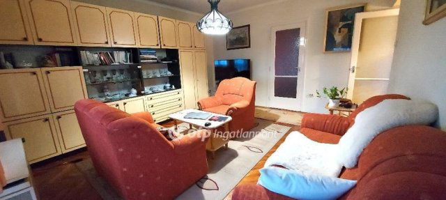 Eladó téglalakás, Kunszentmártonban 17.999 M Ft, 2+1 szobás