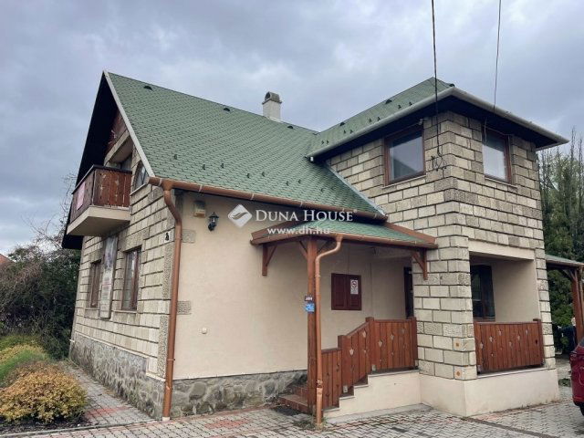 Eladó családi ház, Veresegyházon 159 M Ft, 3 szobás