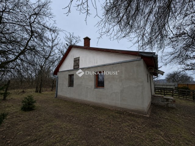 Eladó családi ház, Nagykátán 14.9 M Ft, 3 szobás