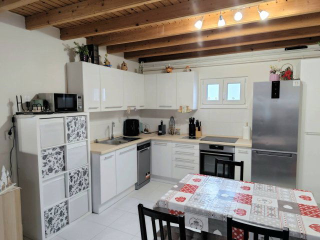 Eladó sorház, Szigethalmon 63.9 M Ft, 3 szobás