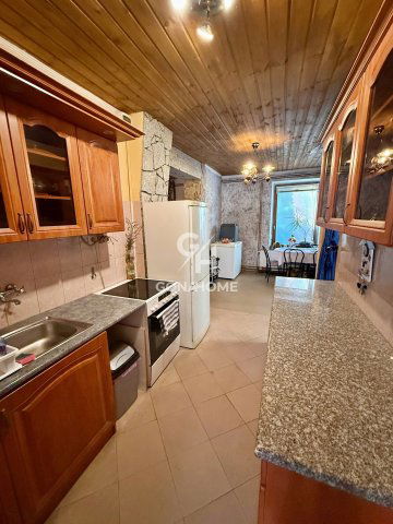Eladó családi ház, Márkón 49.9 M Ft, 2 szobás