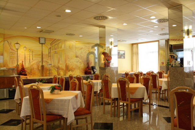 Eladó hotel, Budapesten, XIV. kerületben 3500 M Ft