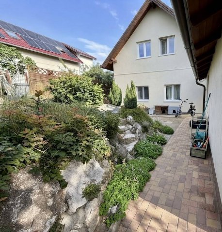 Eladó családi ház, Csömörön 129.9 M Ft / költözzbe.hu
