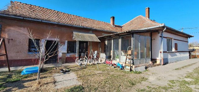 Eladó családi ház, Csengődön 19 M Ft, 2 szobás