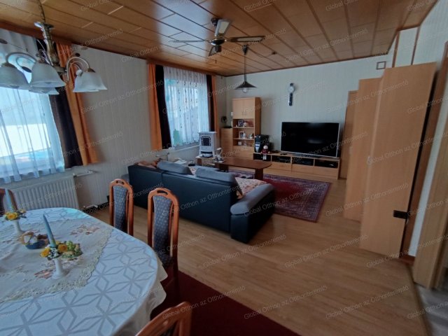 Eladó családi ház, Halászin 99.9 M Ft / költözzbe.hu