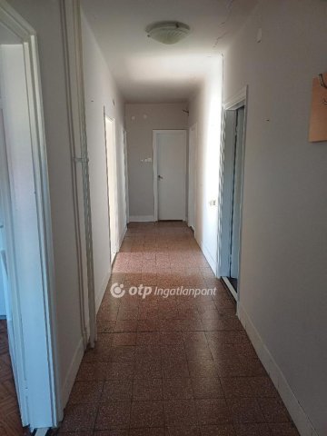 Eladó családi ház, Egerszalókon 49.5 M Ft, 6 szobás