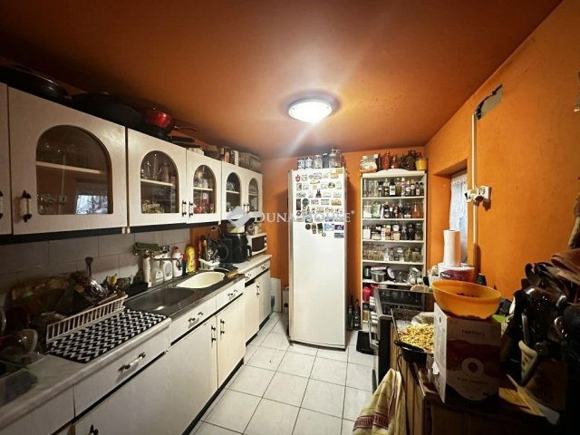 Eladó családi ház, Simontornyán 16.9 M Ft, 2 szobás