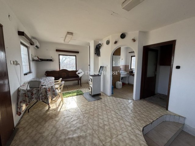 Eladó családi ház, Kókán 14.9 M Ft, 3 szobás