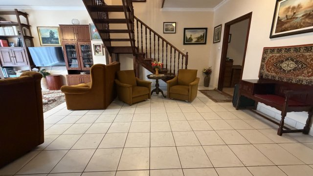 Eladó családi ház, Püspökladányban 86 M Ft, 6 szobás