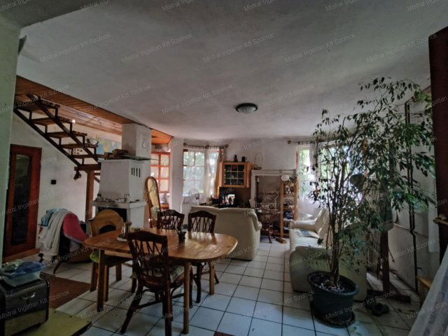 Eladó családi ház, Szolnokon 73 M Ft, 4 szobás