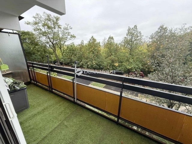 Eladó téglalakás, Budapesten, XVIII. kerületben 77.9 M Ft