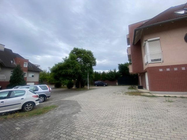 Kiadó téglalakás, albérlet, Dunakeszin, Tábor utcában
