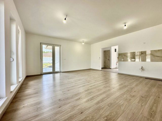 Eladó családi ház, Kecskeméten 74.9 M Ft, 3 szobás