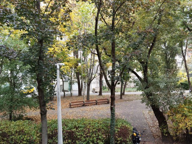 Kiadó panellakás, albérlet, Budapesten, III. kerületben