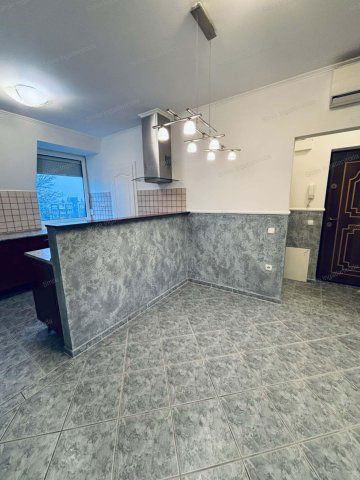 Eladó téglalakás, Tatabányán 59 M Ft, 3 szobás