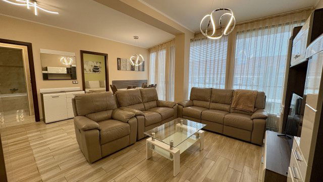 Kiadó téglalakás, albérlet, Debrecenben 450 E Ft / hó, 3 szobás