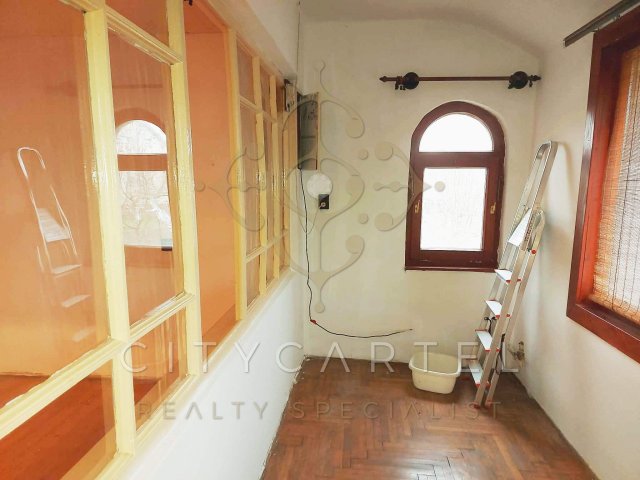 Eladó családi ház, Előszálláson 24.9 M Ft, 1+1 szobás